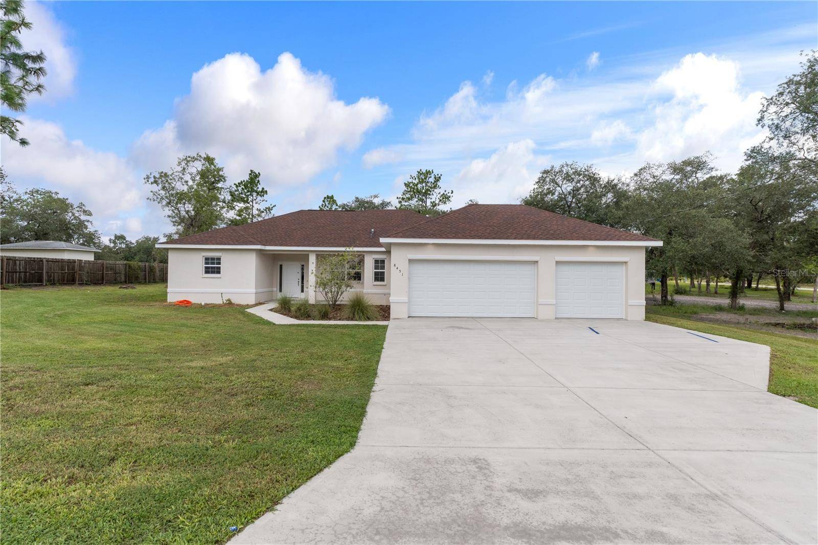 8451 NUZUM RD, Weeki Wachee, FL 34613