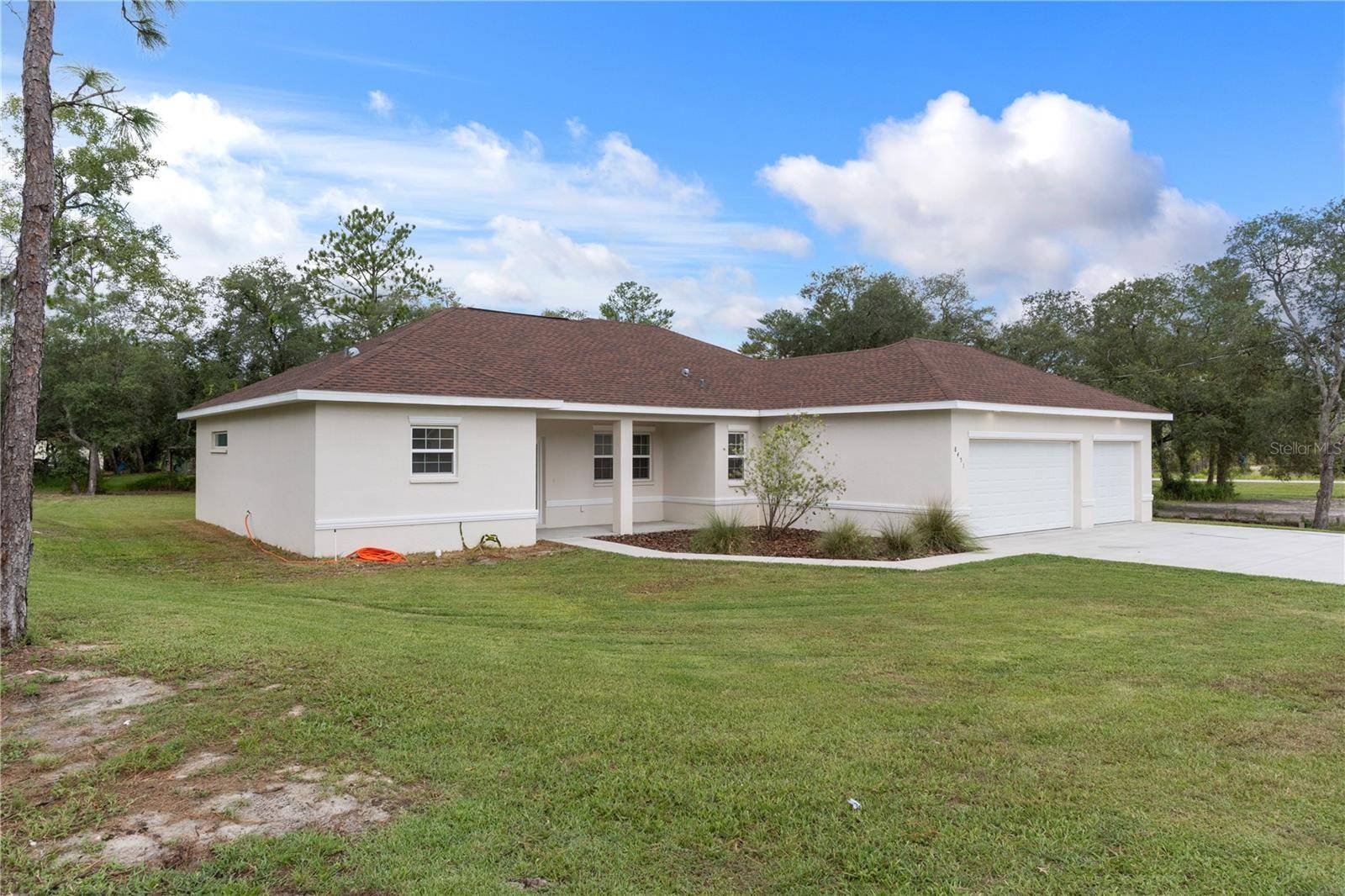 8451 NUZUM RD, Weeki Wachee, FL 34613