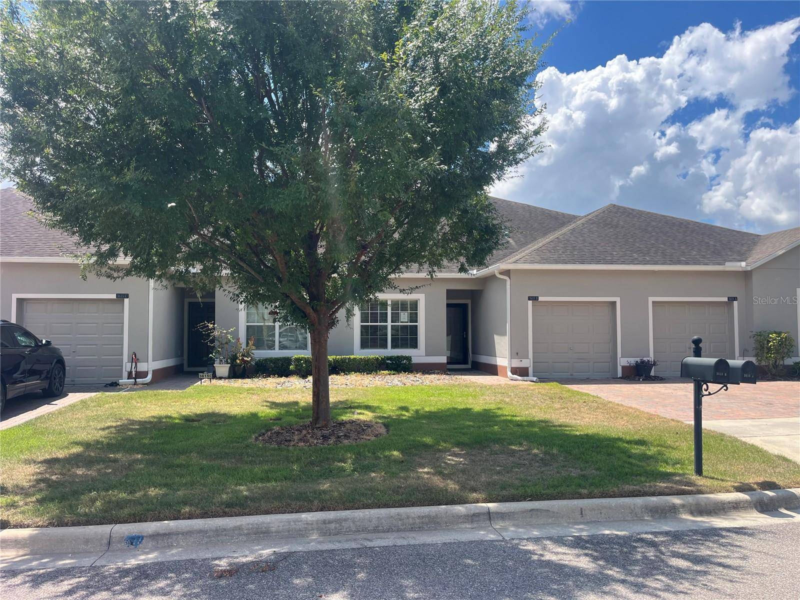 3615 SOLANA CIR #B, Clermont, FL 34711