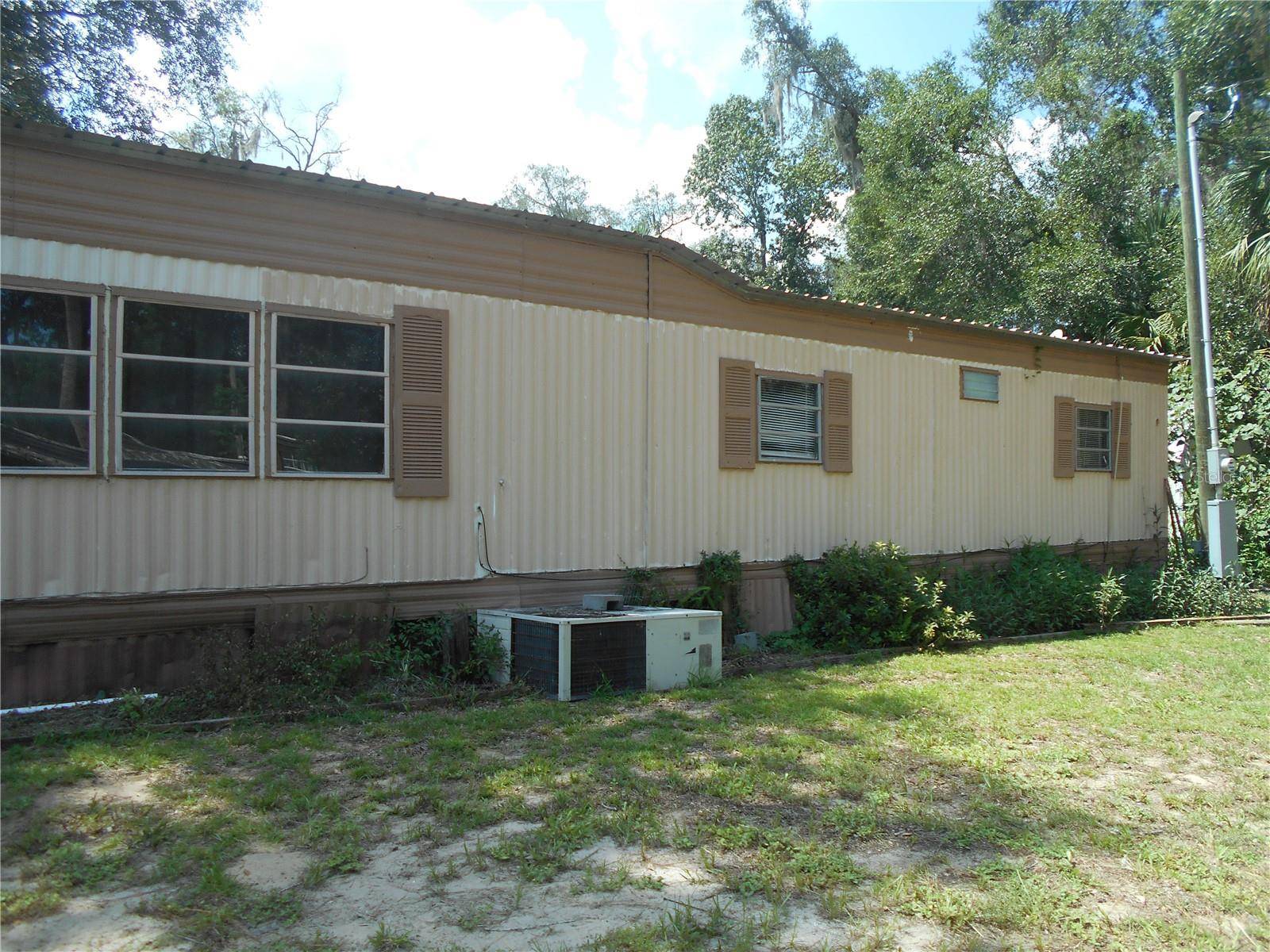 18800 NE 248TH TER, Fort Mc Coy, FL 32134