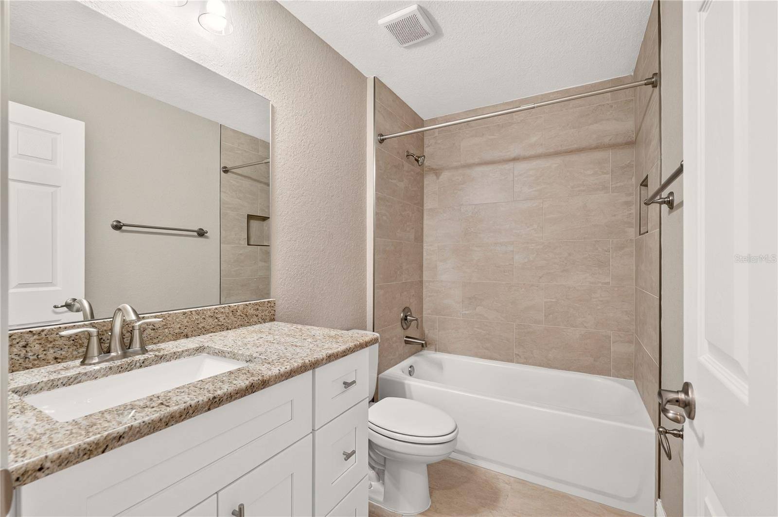 19802 SW MARINE BLVD, Dunnellon, FL 34431