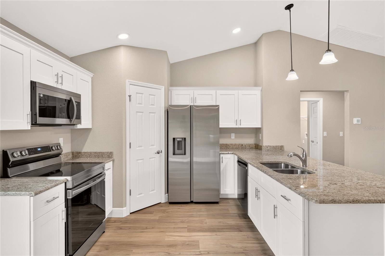 19802 SW MARINE BLVD, Dunnellon, FL 34431