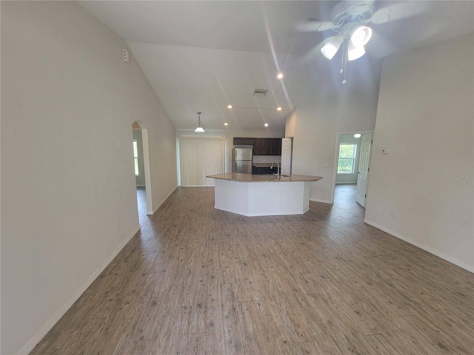 42 JUNIPER LOOP CIR, Ocala, FL 34480