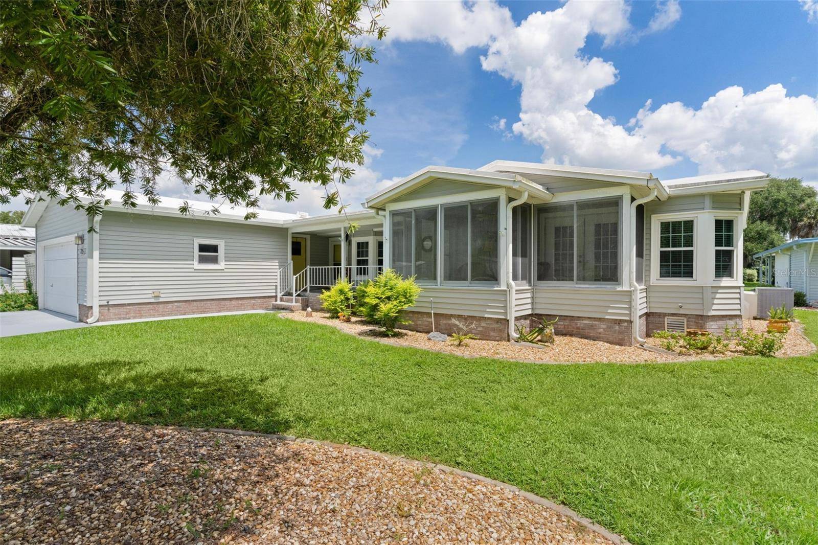 705 OAK BLVD, Wildwood, FL 34785