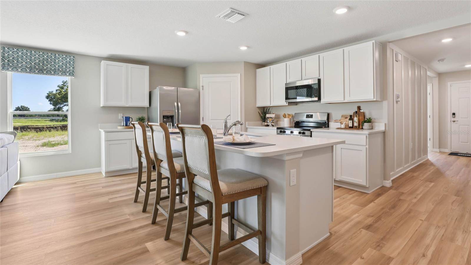 8773 TRIUMPH CIR, Wildwood, FL 34785
