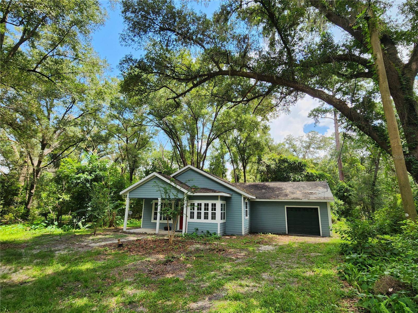 8909 SE 2ND STREET RD, Trenton, FL 32693
