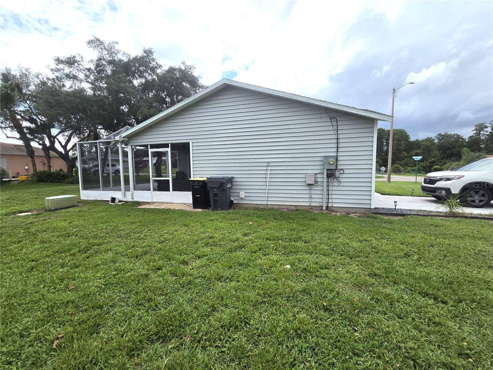 7098 ALAMANDA BLVD W, Lake Wales, FL 33898