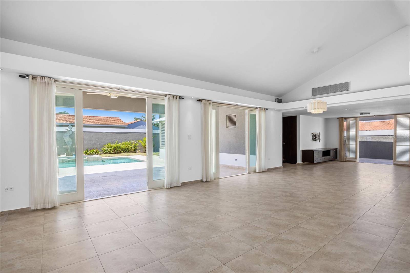 354 CAMINO DEL CUPEY, Dorado, PR 00646