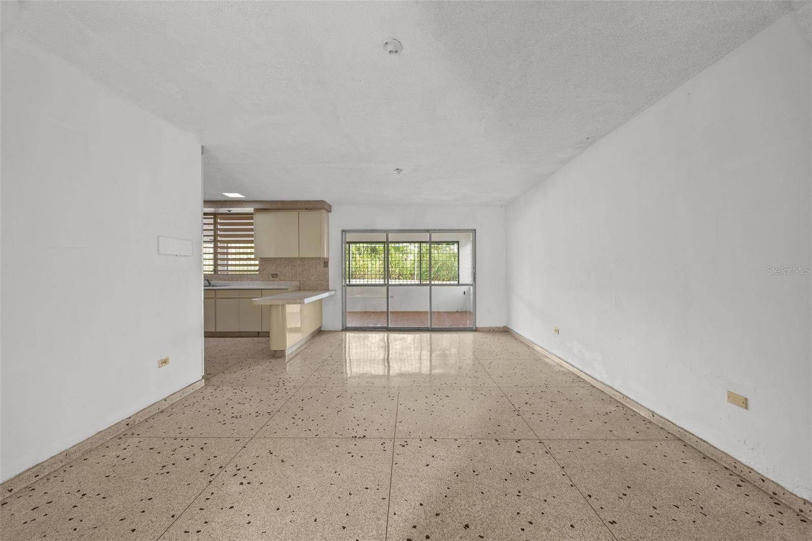5 TOLEDO ST, Caguas, PR 00725