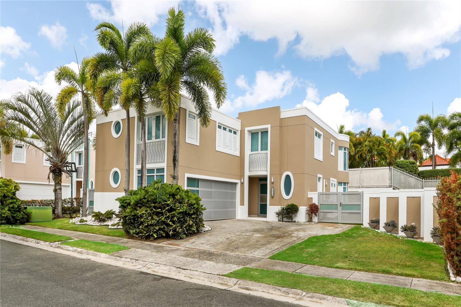 59 VIA SOL, Caguas, PR 00727