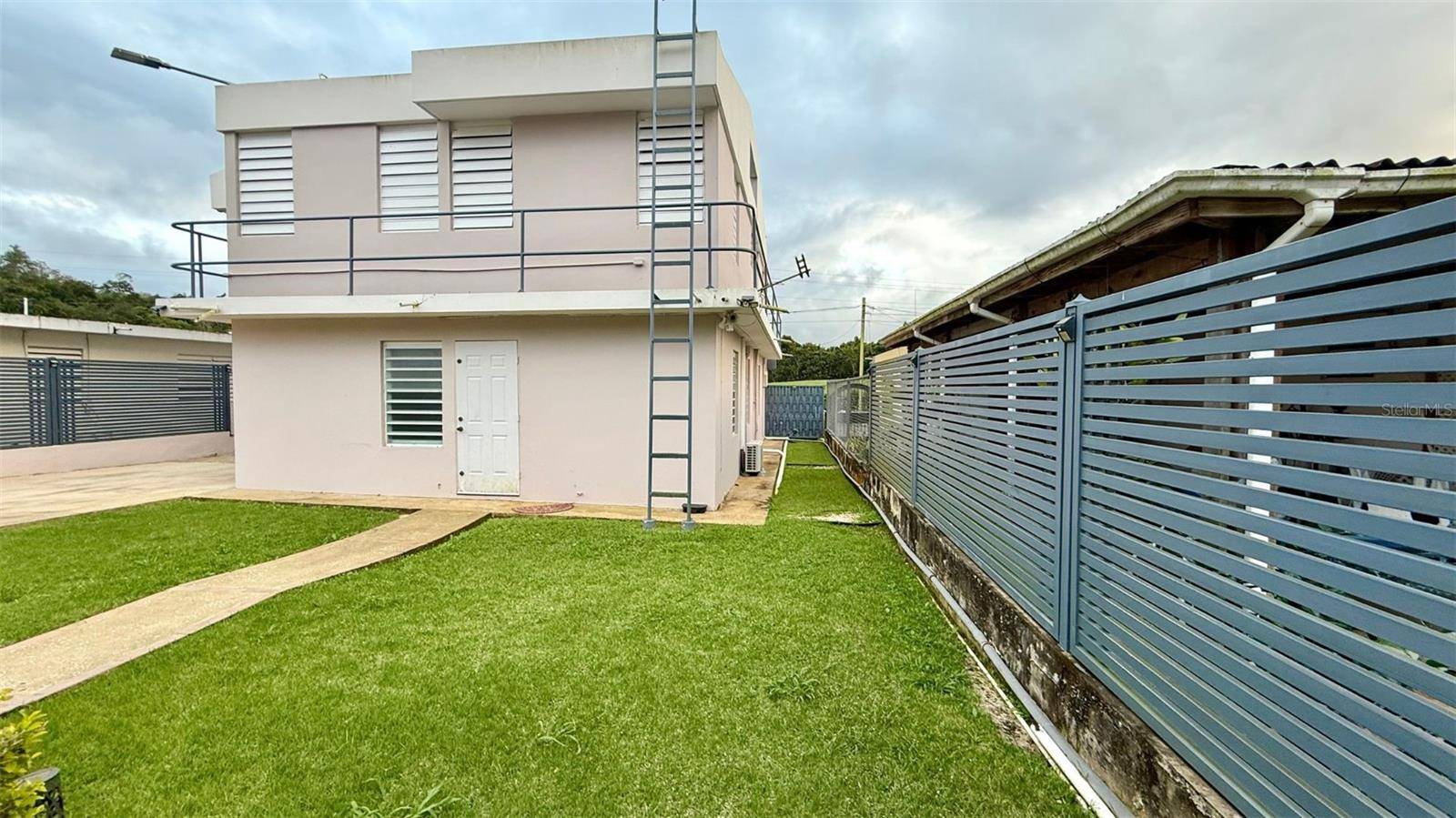 WD Colina de Lourdes FLORIDA AFUERA WD COLINAS DE LOURDES SECTOR LOT 4, Barceloneta, PR 00617