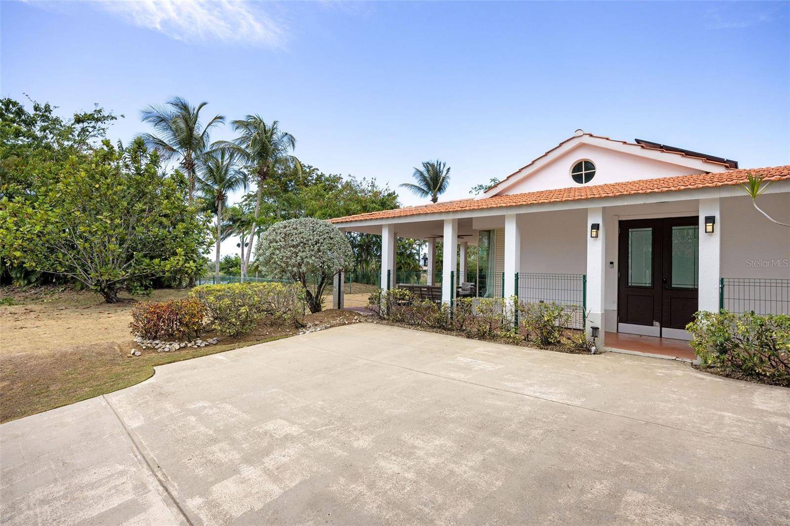 134 CAMINO DE LA CANA, Dorado, PR 00646