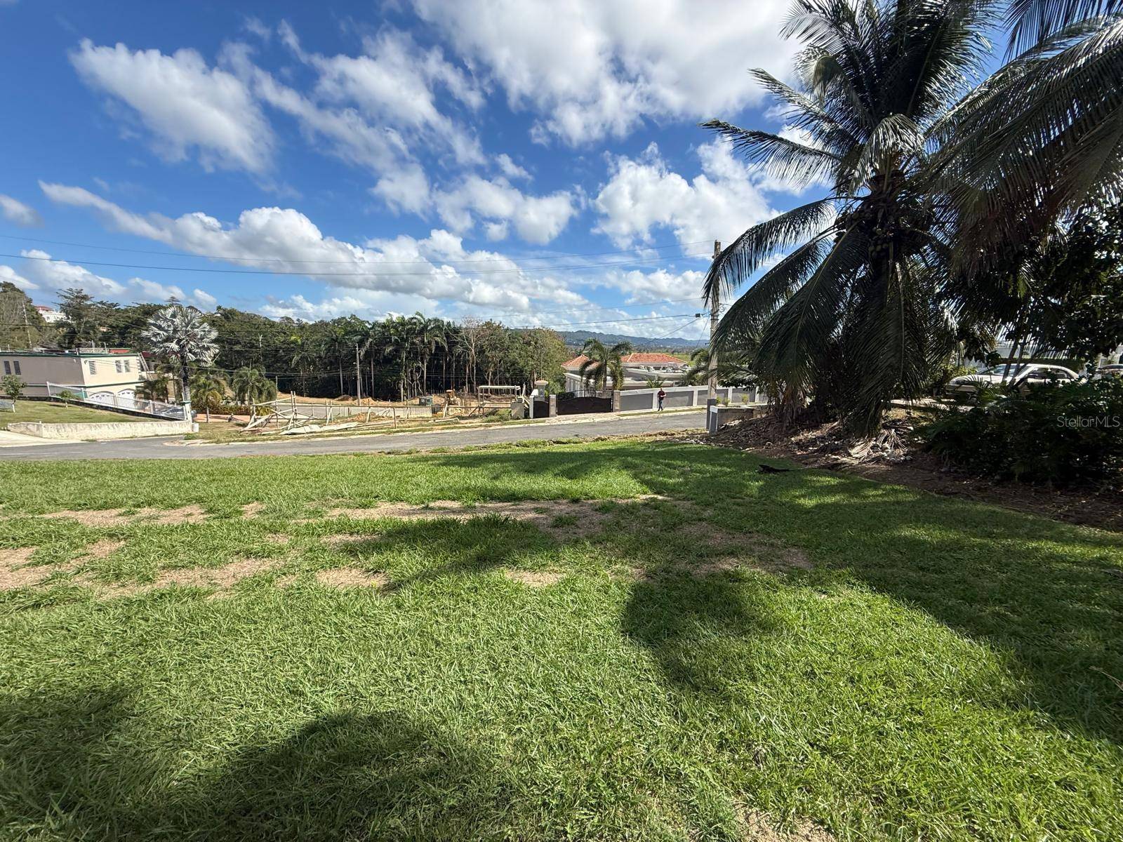 URB COLINAS DEL LAGO, Aguada, PR 00602