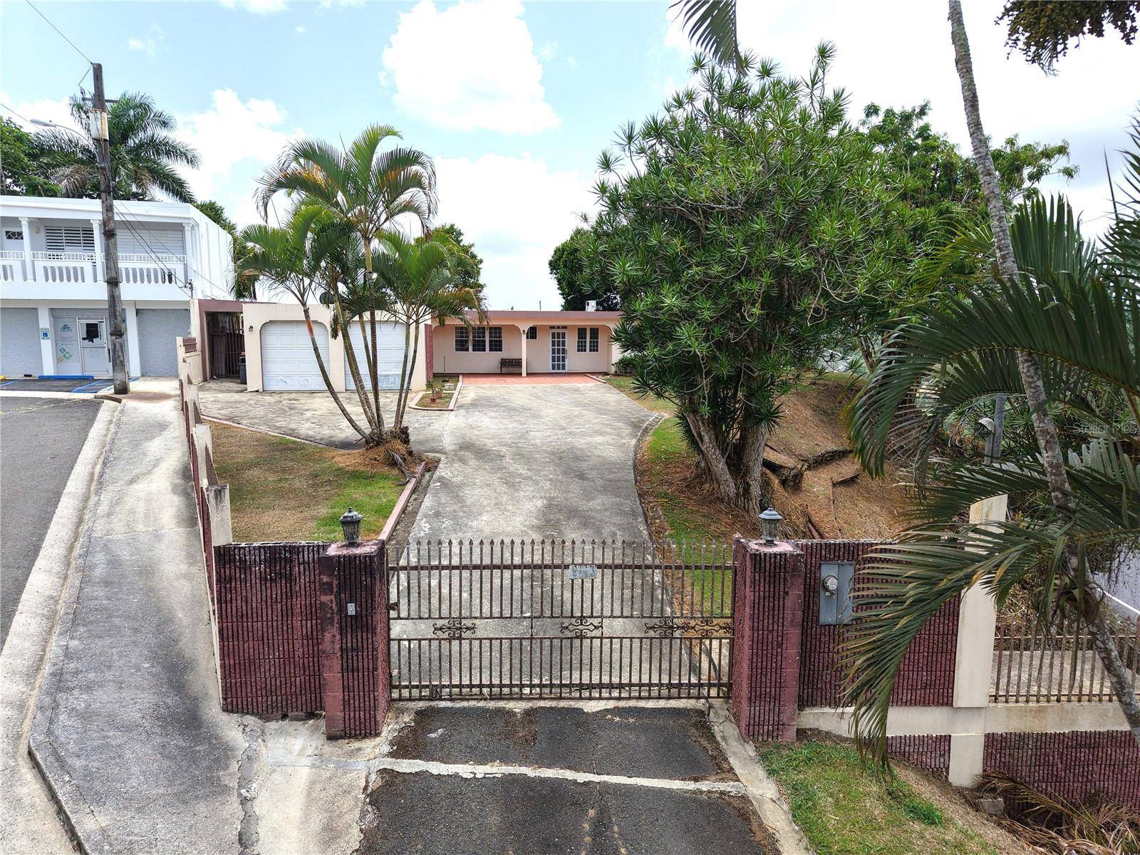 PR 152 KM. 1.5 QUEBRADILLAS WARD, Barranquitas, PR 00794