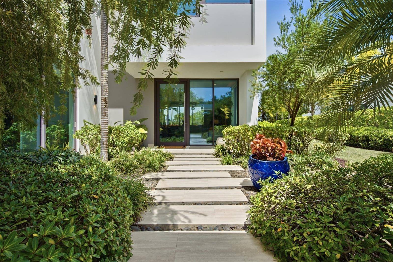 17 THE ENCLAVE, Dorado, PR 00646