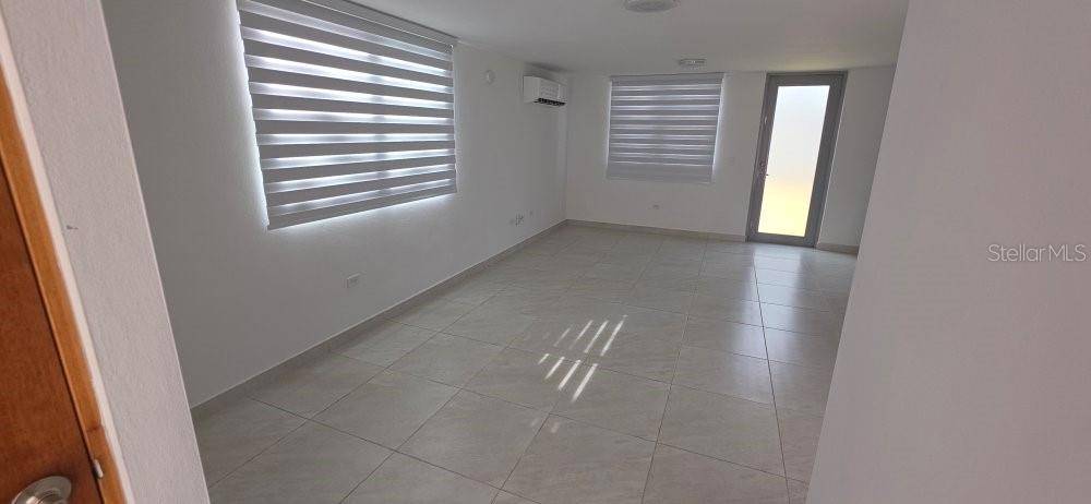 E PAISAJE #6, Caguas, PR 00725