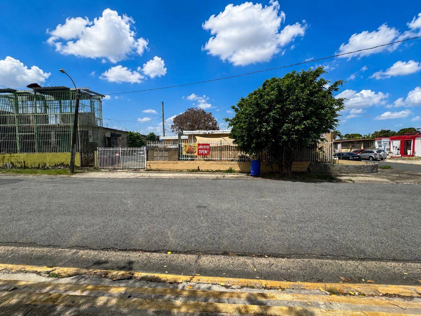 28 URB SANTA JUANITA #AS-28, Bayamon, PR 00956