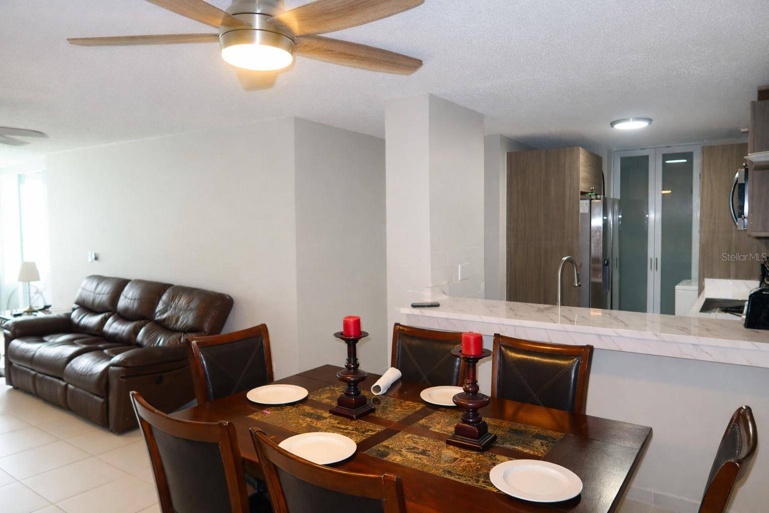 27 AVE LAGUNA GARDENS #GH, Carolina, PR 00979