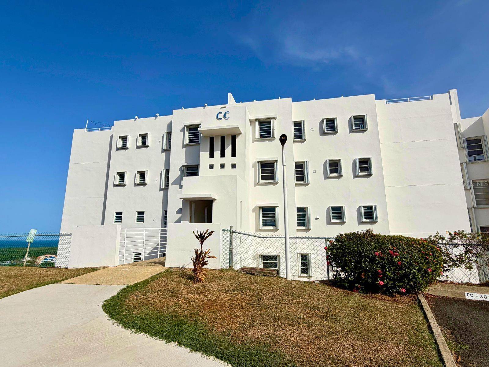 COND COSTA ESMERALDA #CC202, Ceiba, PR 00735