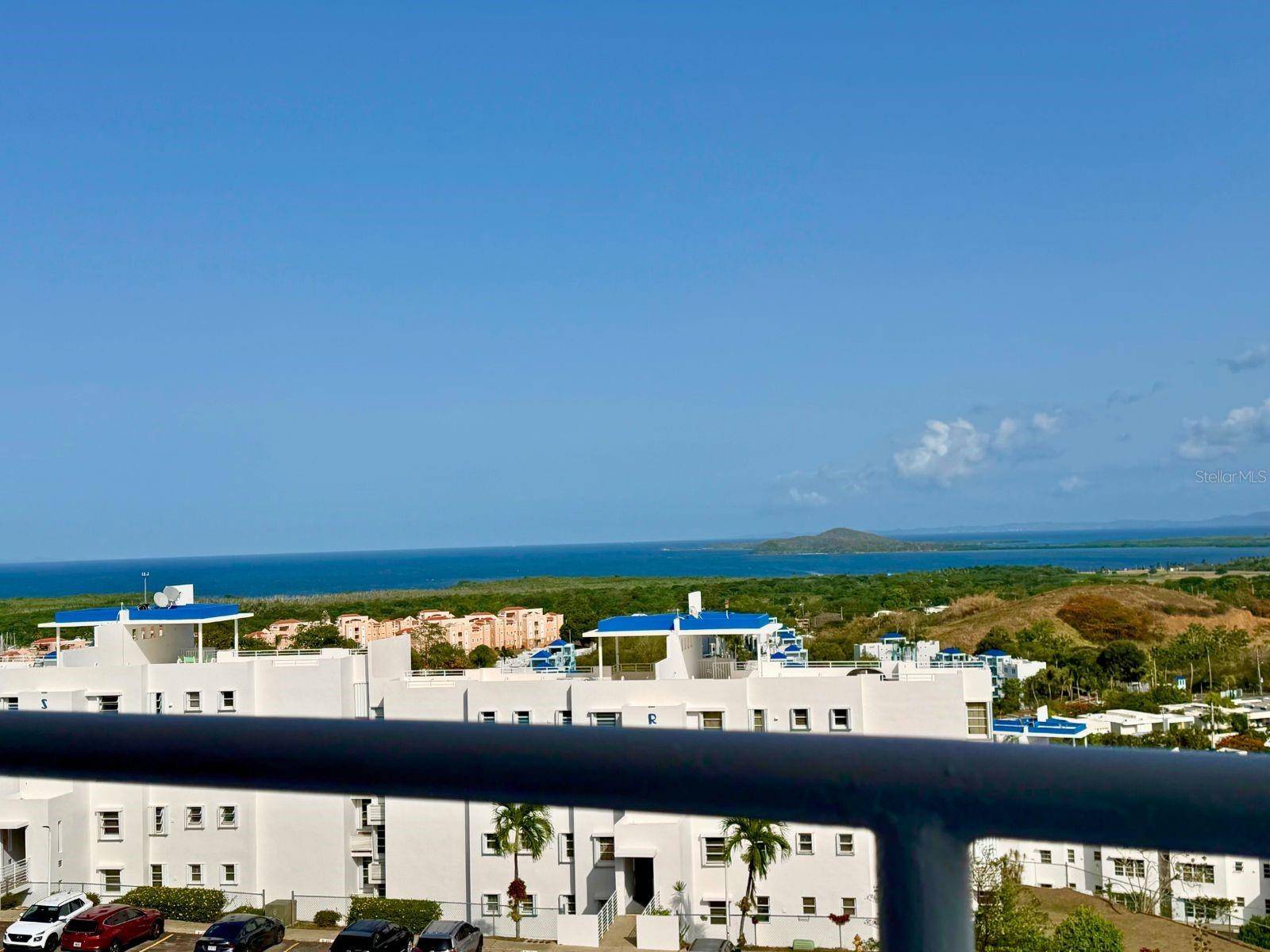 COND COSTA ESMERALDA #CC202, Ceiba, PR 00735