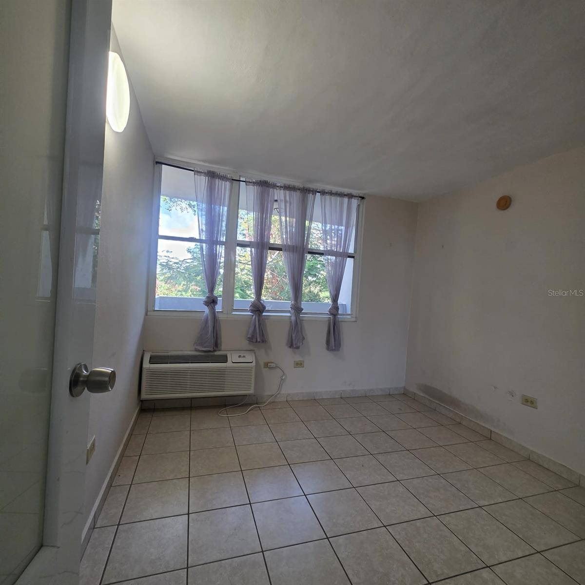 100 CONDOMINIO BOSQUE SERENO #126, Bayamon, PR 00957