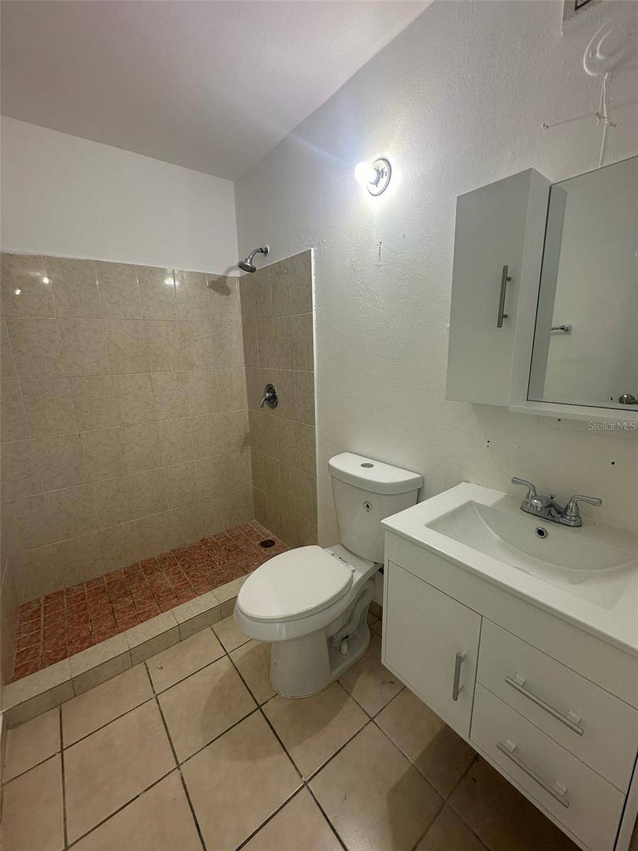 Apt 123 PR 190 / SERATE #123, Carolina, PR 00982