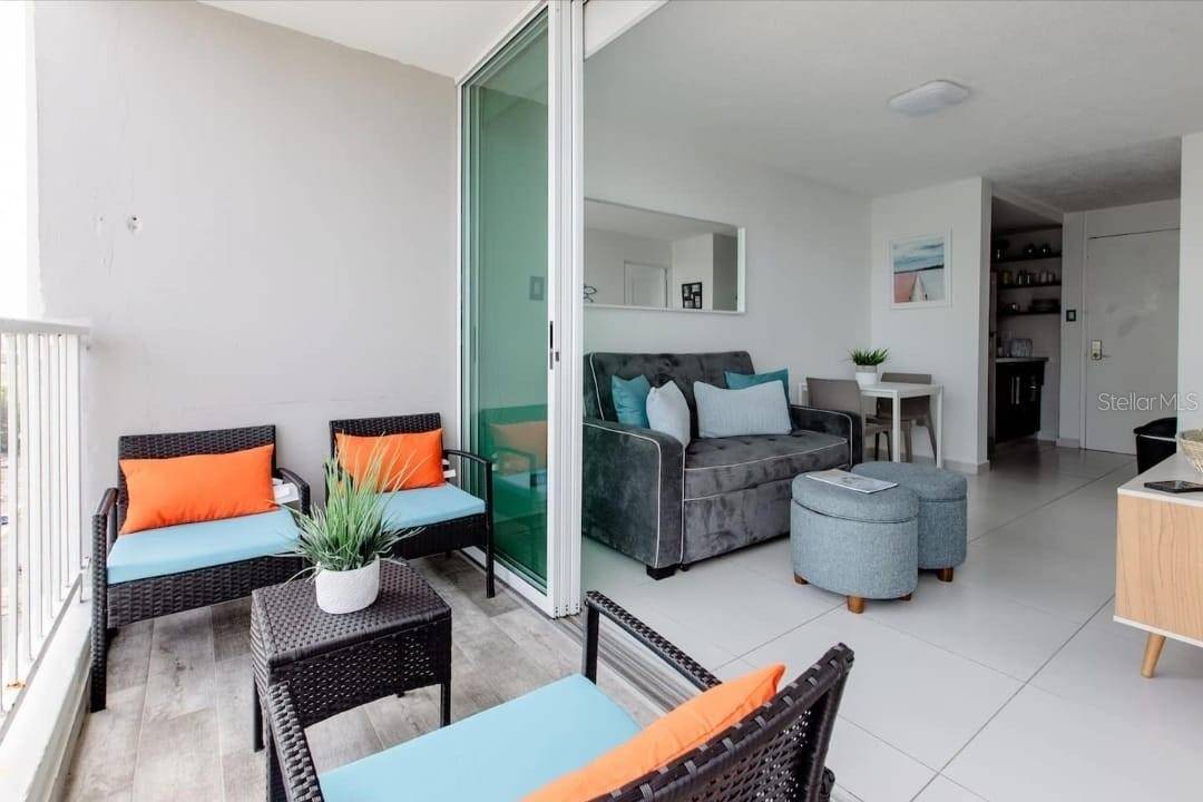 37 ISLA VERDE AVE. #1211, Carolina, PR 00979