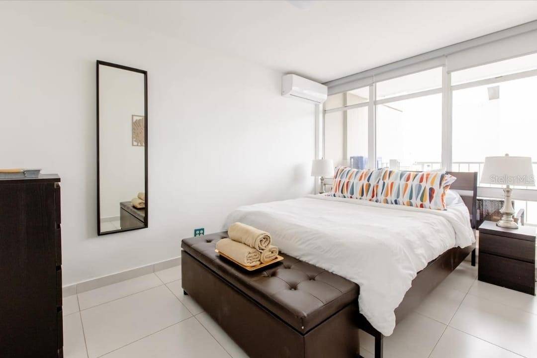37 ISLA VERDE AVE. #1211, Carolina, PR 00979