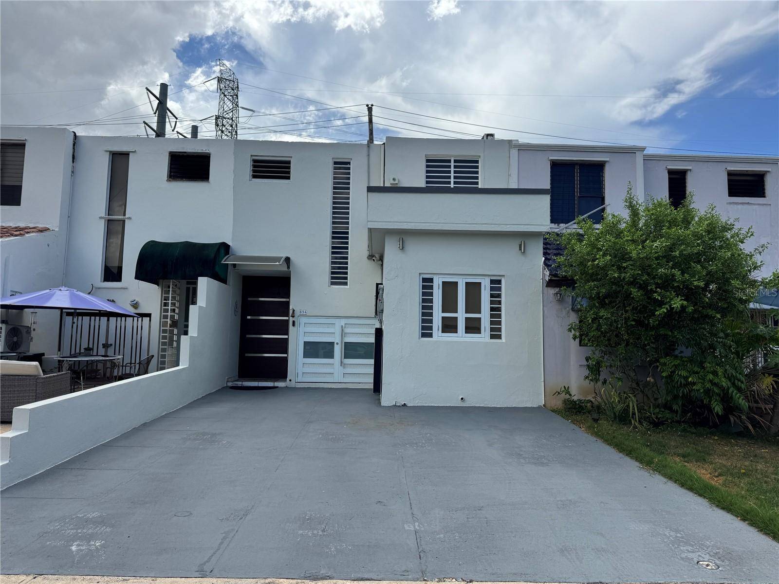 1 CALLE CURAÇAO B34, Guaynabo, PR 00969