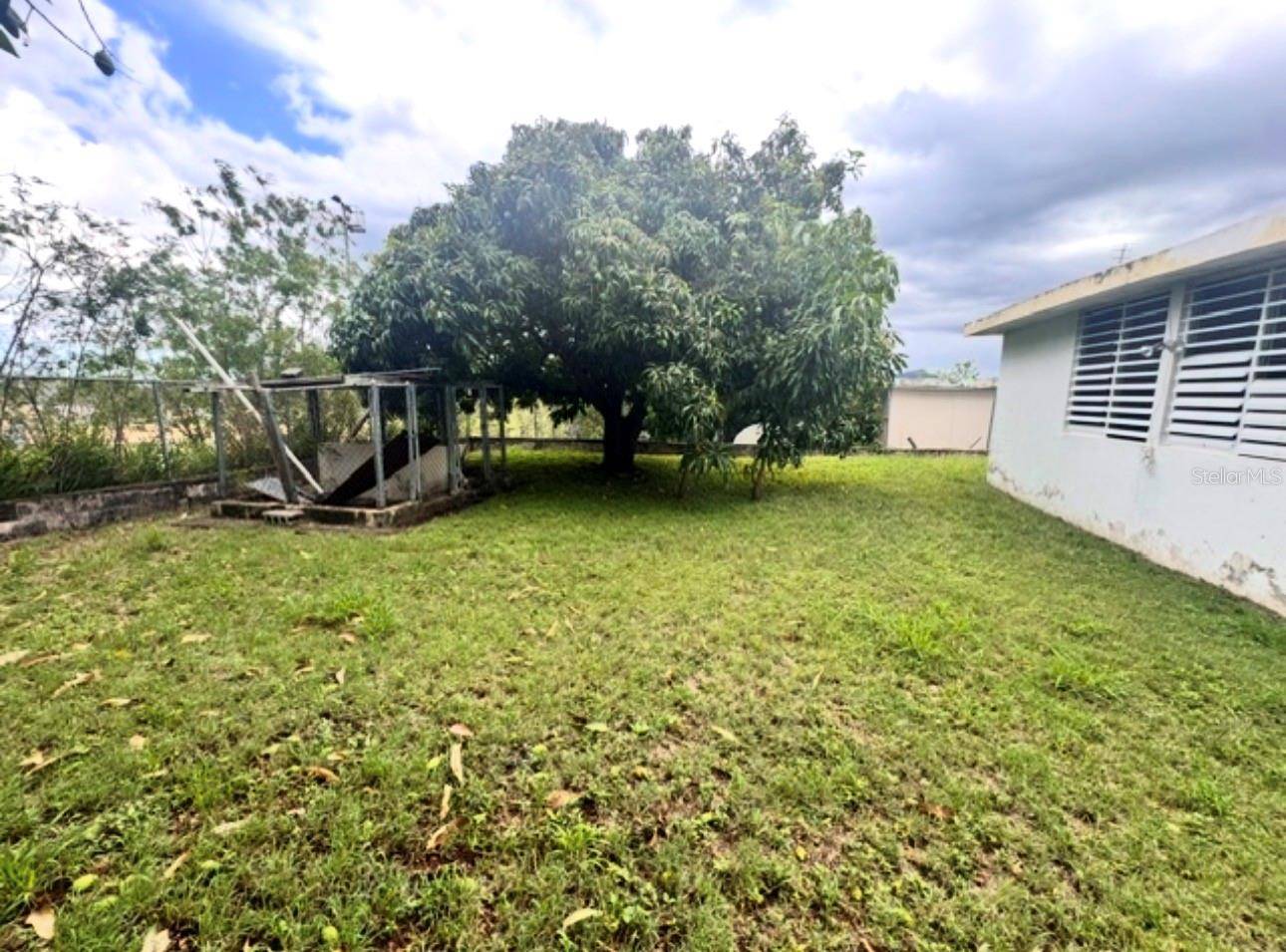 2 JARDINES DE COAMO #H, Coamo, PR 00769