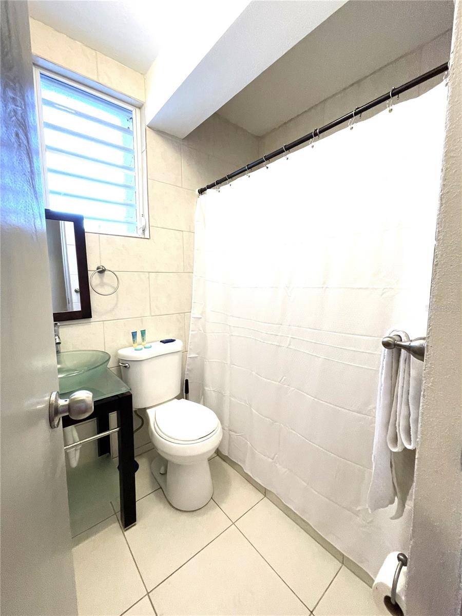 108 DEL PARQUE STREET 108 #02, San Juan, PR 00911