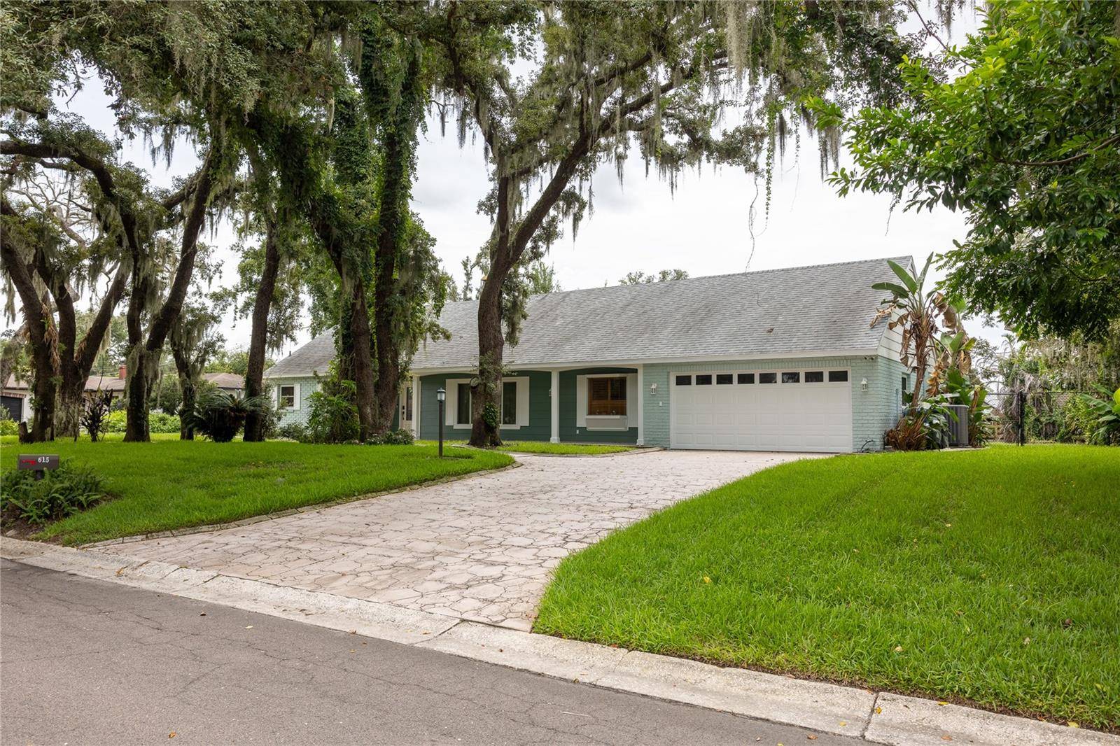 615 VALLE VISTA DR, Brandon, FL 33511