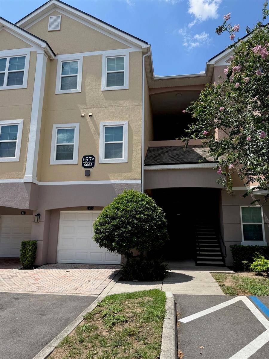 6663 QUEENS BOROUGH AVE #206, Orlando, FL 32835