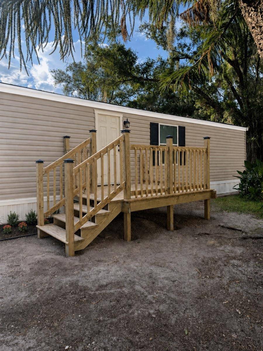 2017 CHRISTY LN, Lakeland, FL 33801