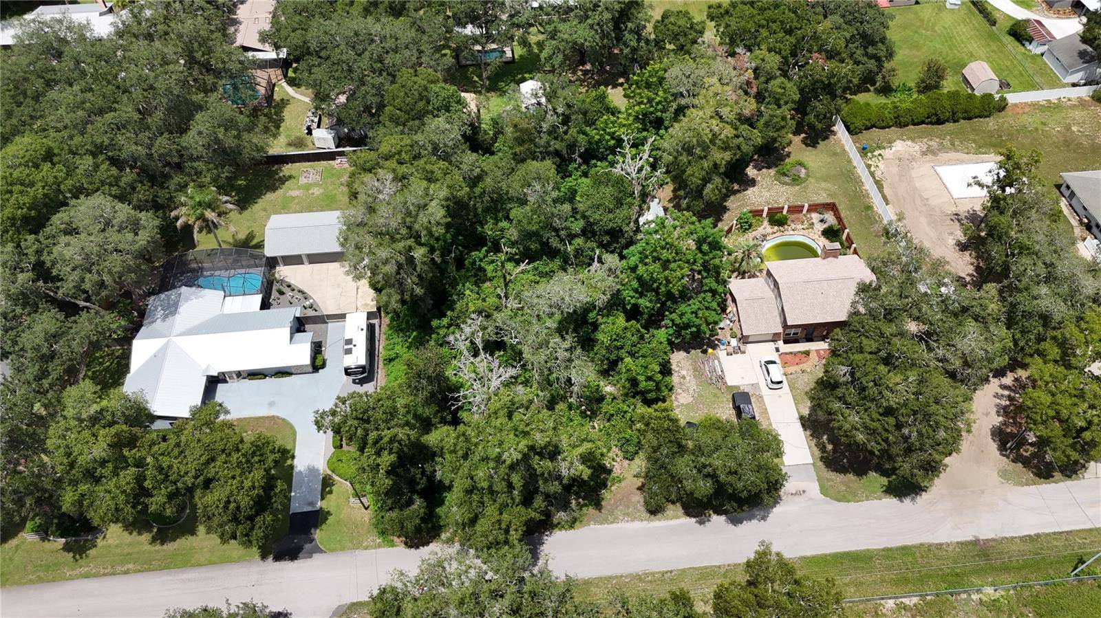 CLARK RD, Fruitland Park, FL 34731