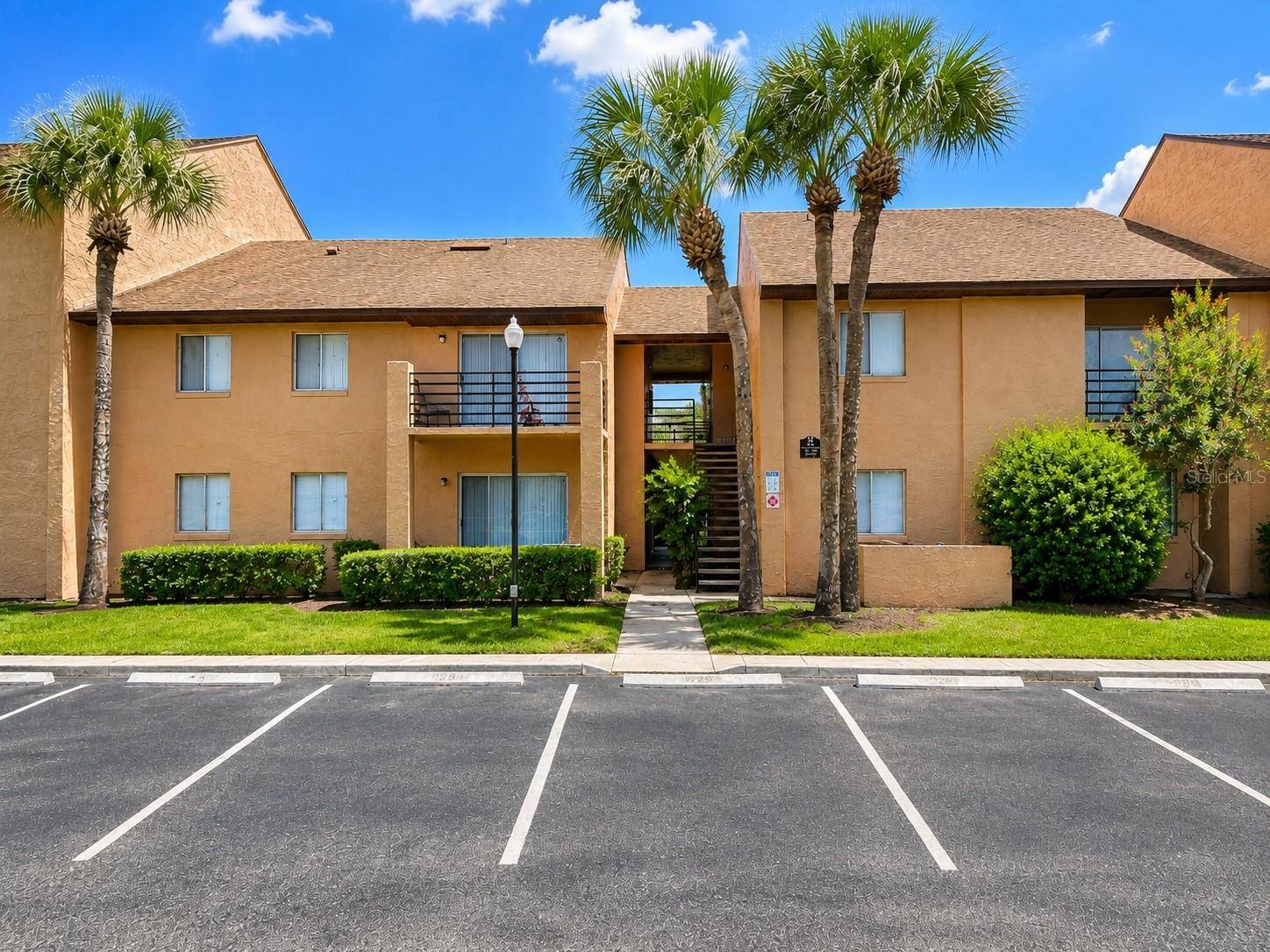 5220 VIA HACIENDA CIR #A112, Orlando, FL 32839