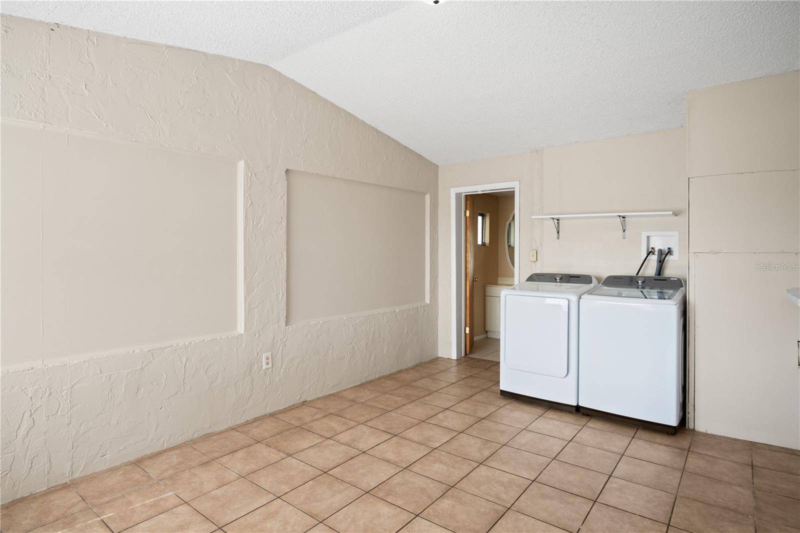 805 CENTER ST, Dundee, FL 33838