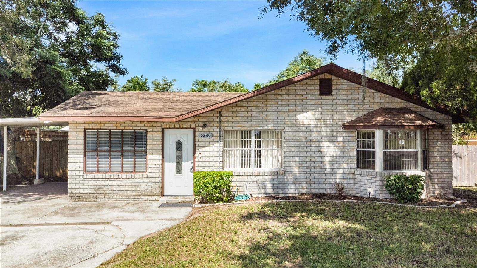 805 CENTER ST, Dundee, FL 33838