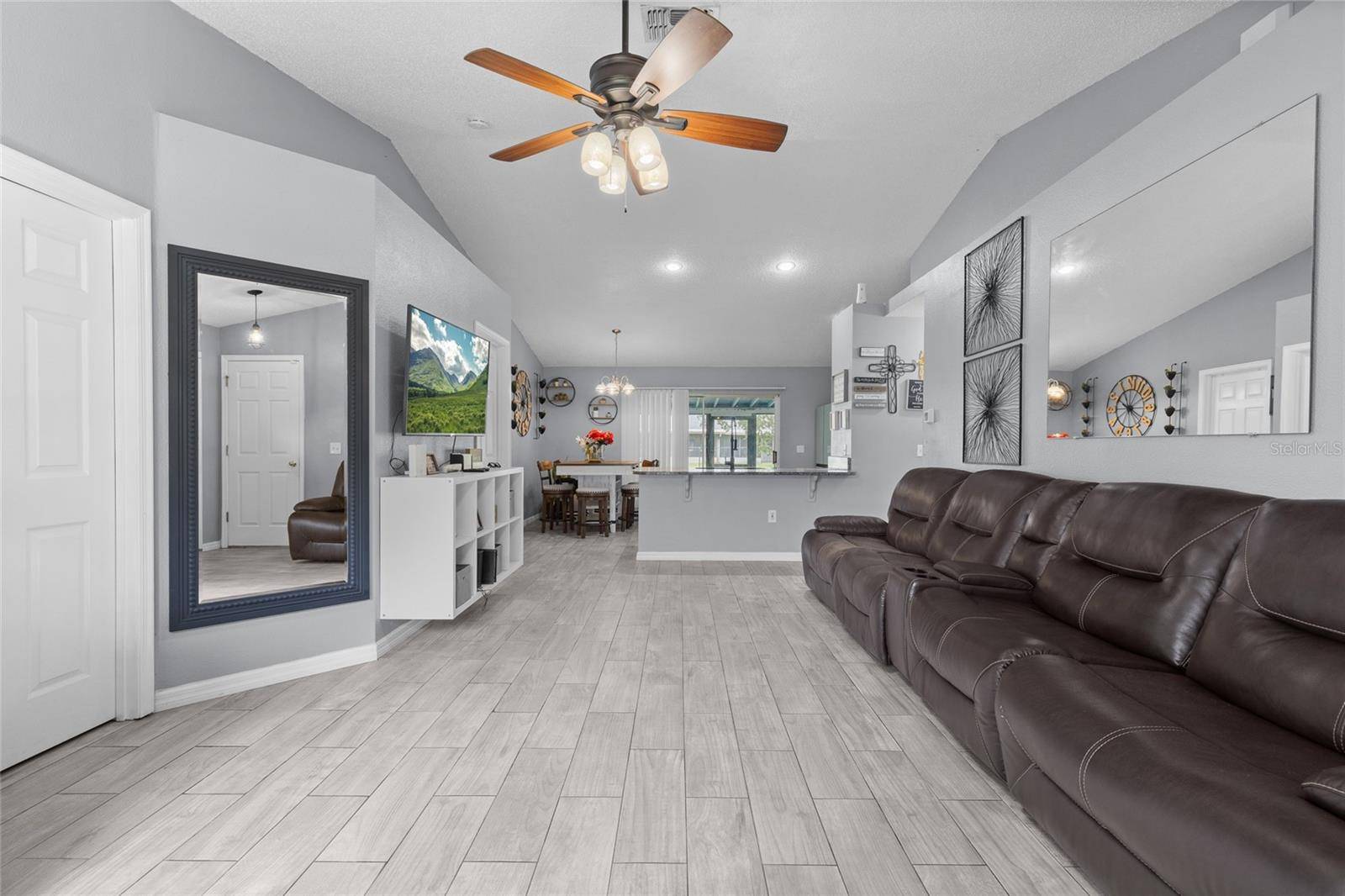 2472 PINE CHASE CIR, St Cloud, FL 34769