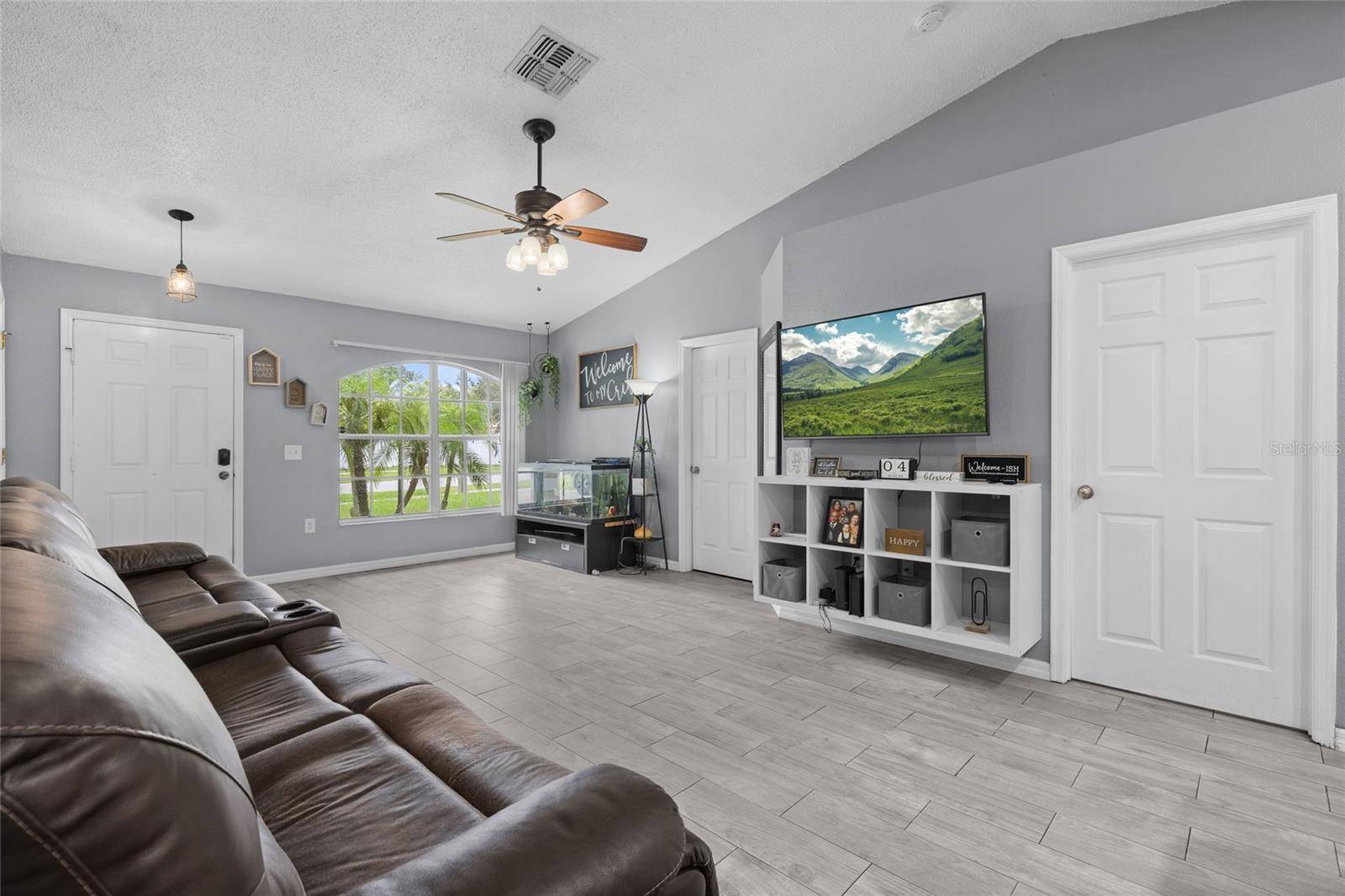 2472 PINE CHASE CIR, St Cloud, FL 34769