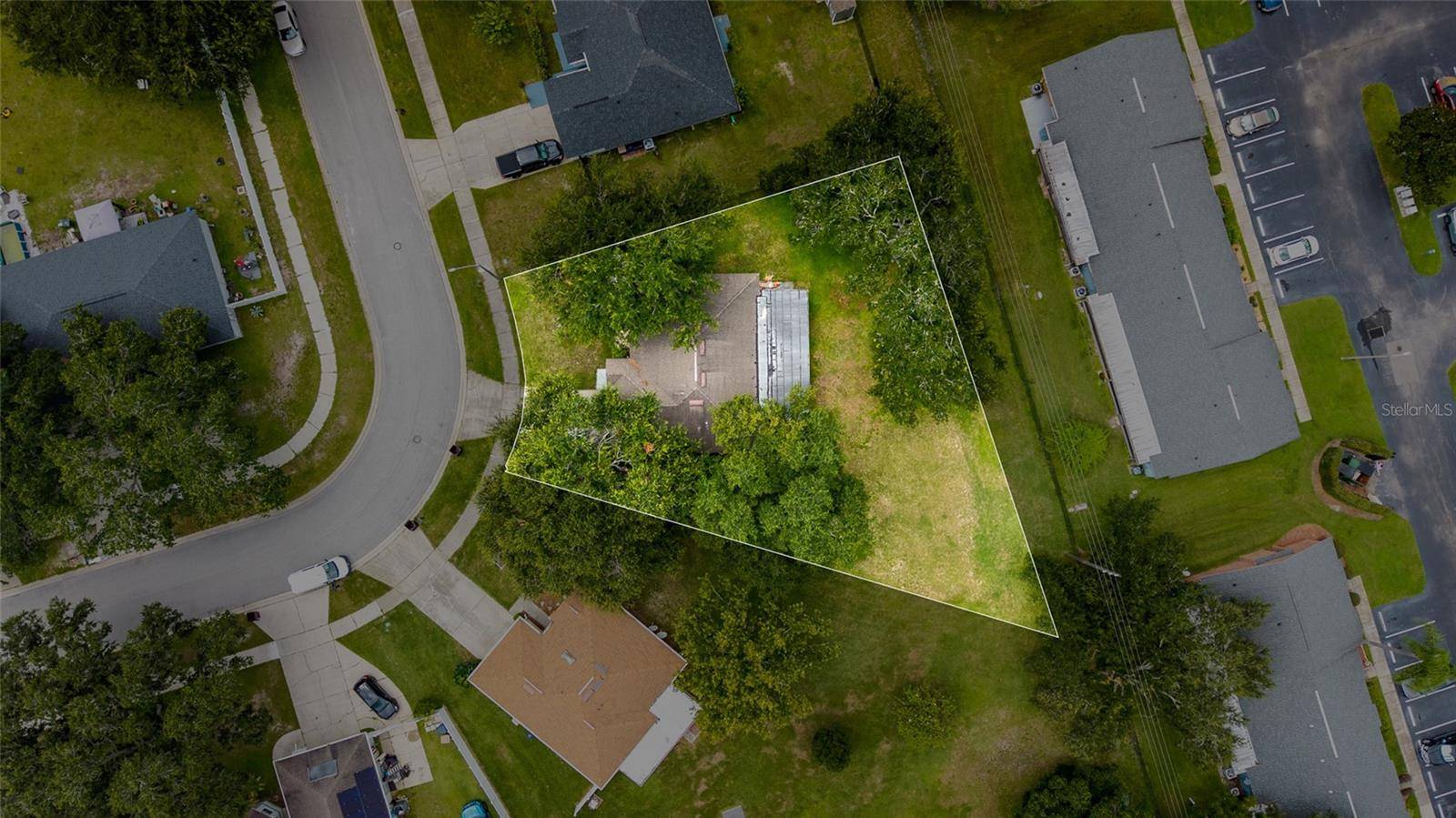2472 PINE CHASE CIR, St Cloud, FL 34769
