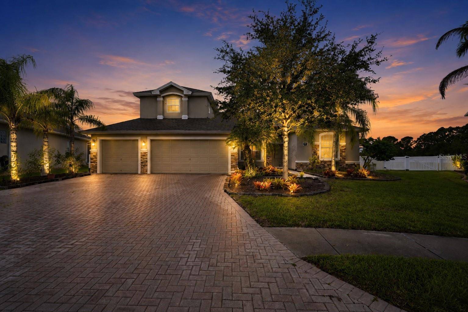 197 BRANDY CREEK CIR SE, Palm Bay, FL 32909