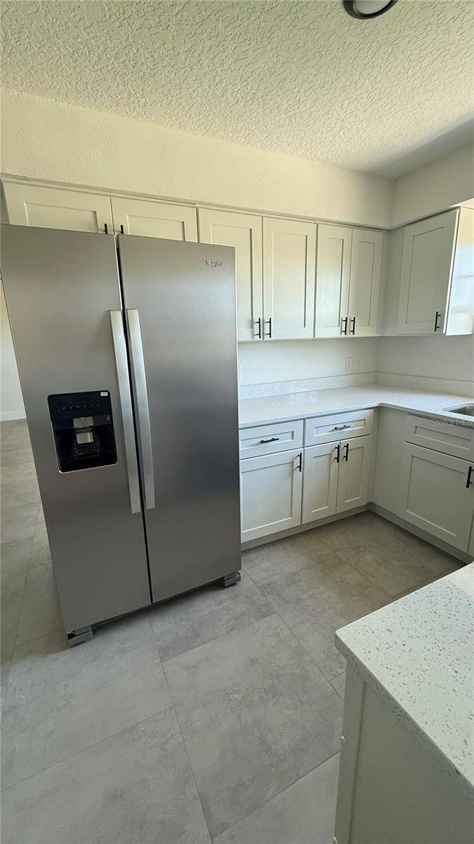 606 RIDGEWOOD AVE, Dundee, FL 33838