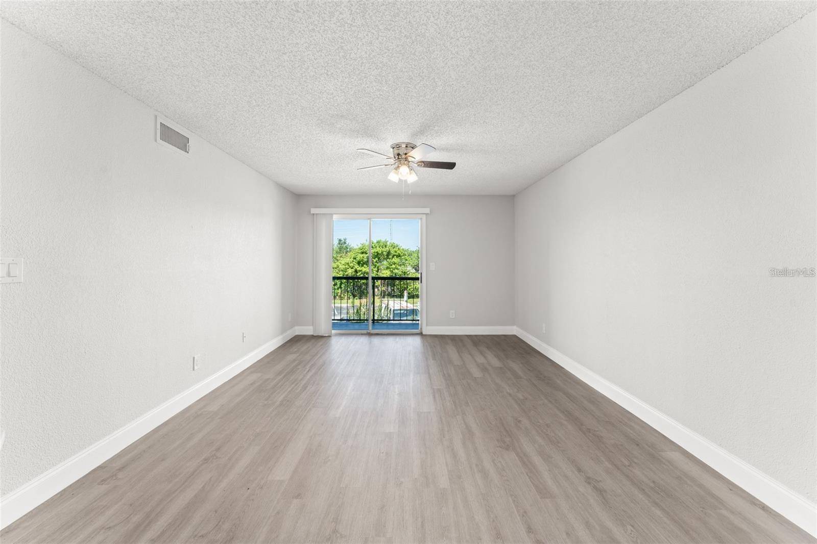 1932 LAKE ATRIUMS CIR #69, Orlando, FL 32839
