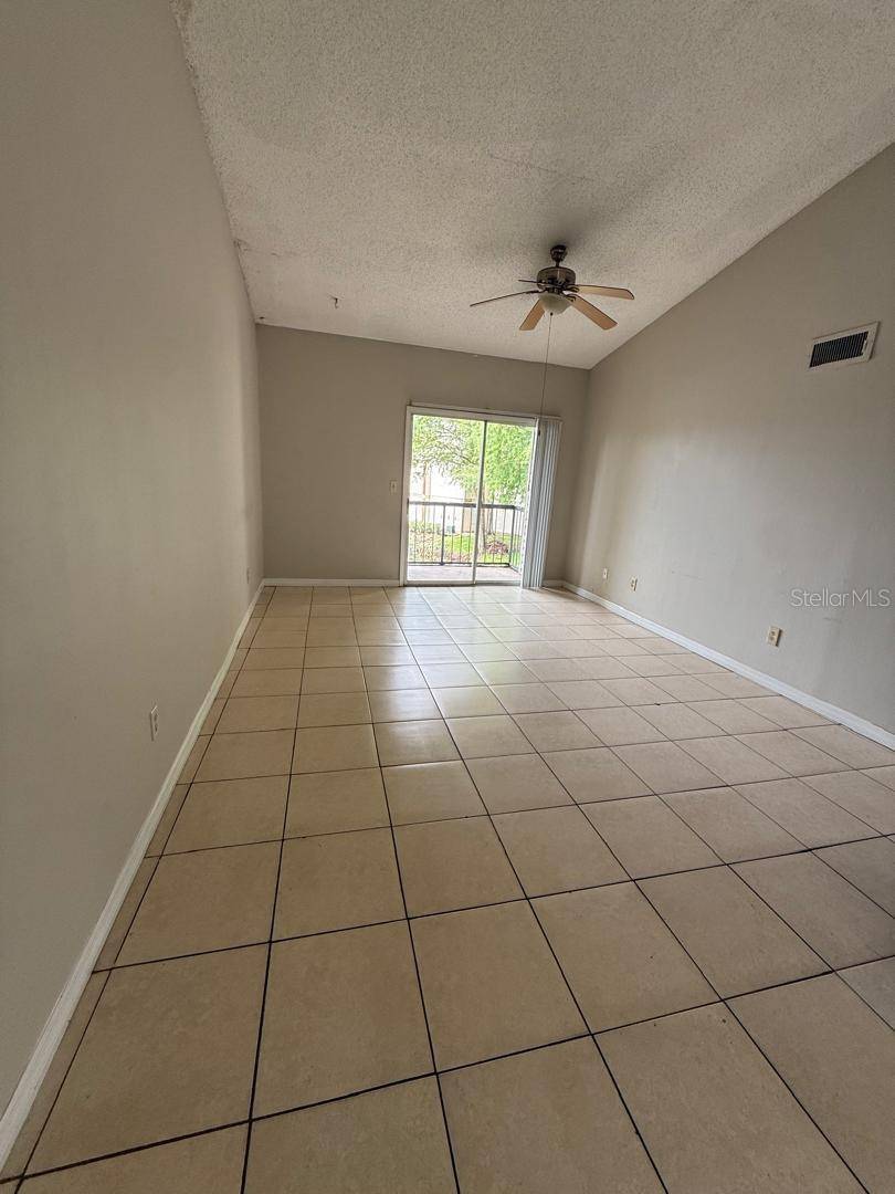 1956 LAKE ATRIUMS CIR #150, Orlando, FL 32839