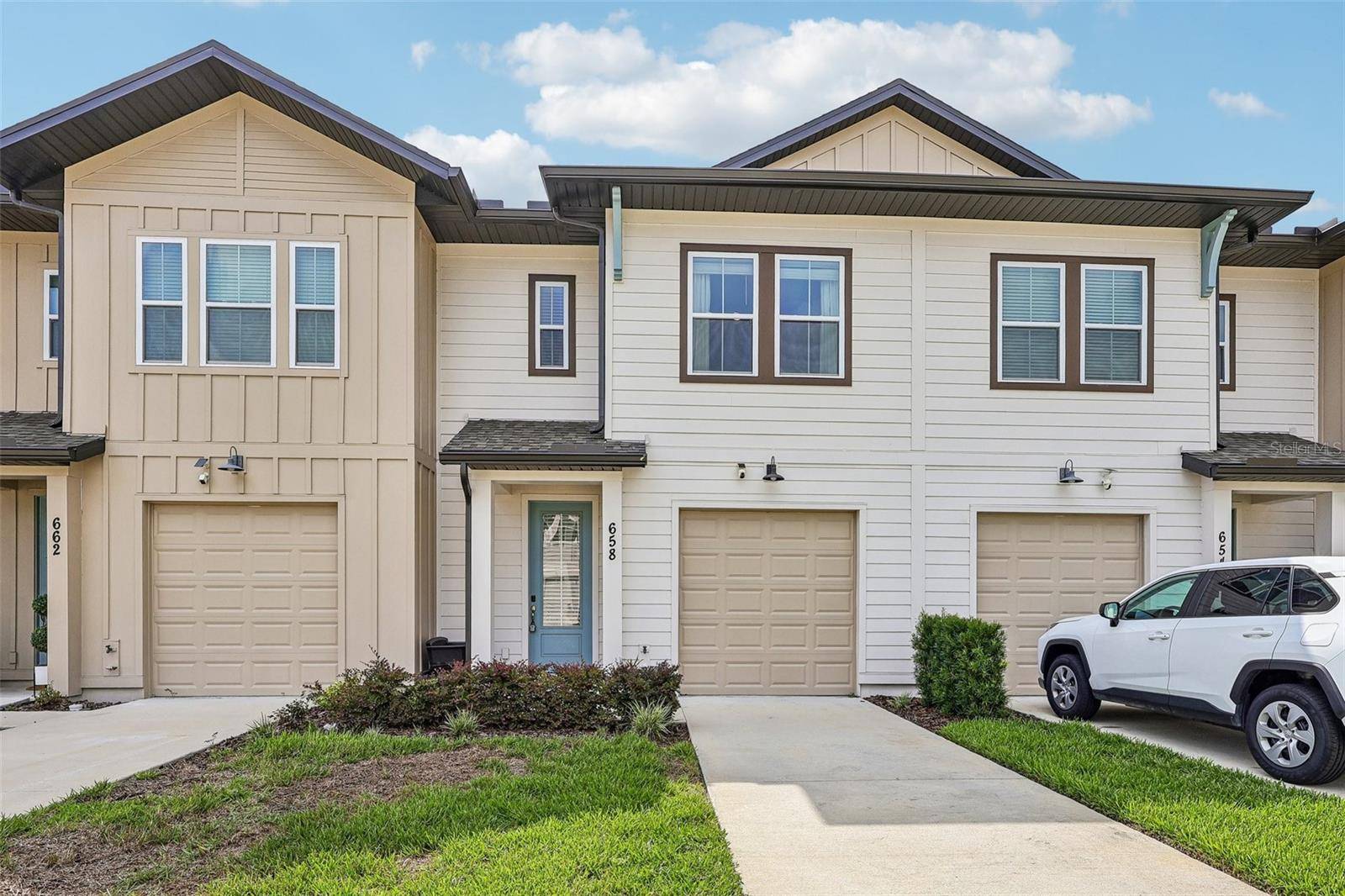 658 LONGBOAT DR, Davenport, FL 33896