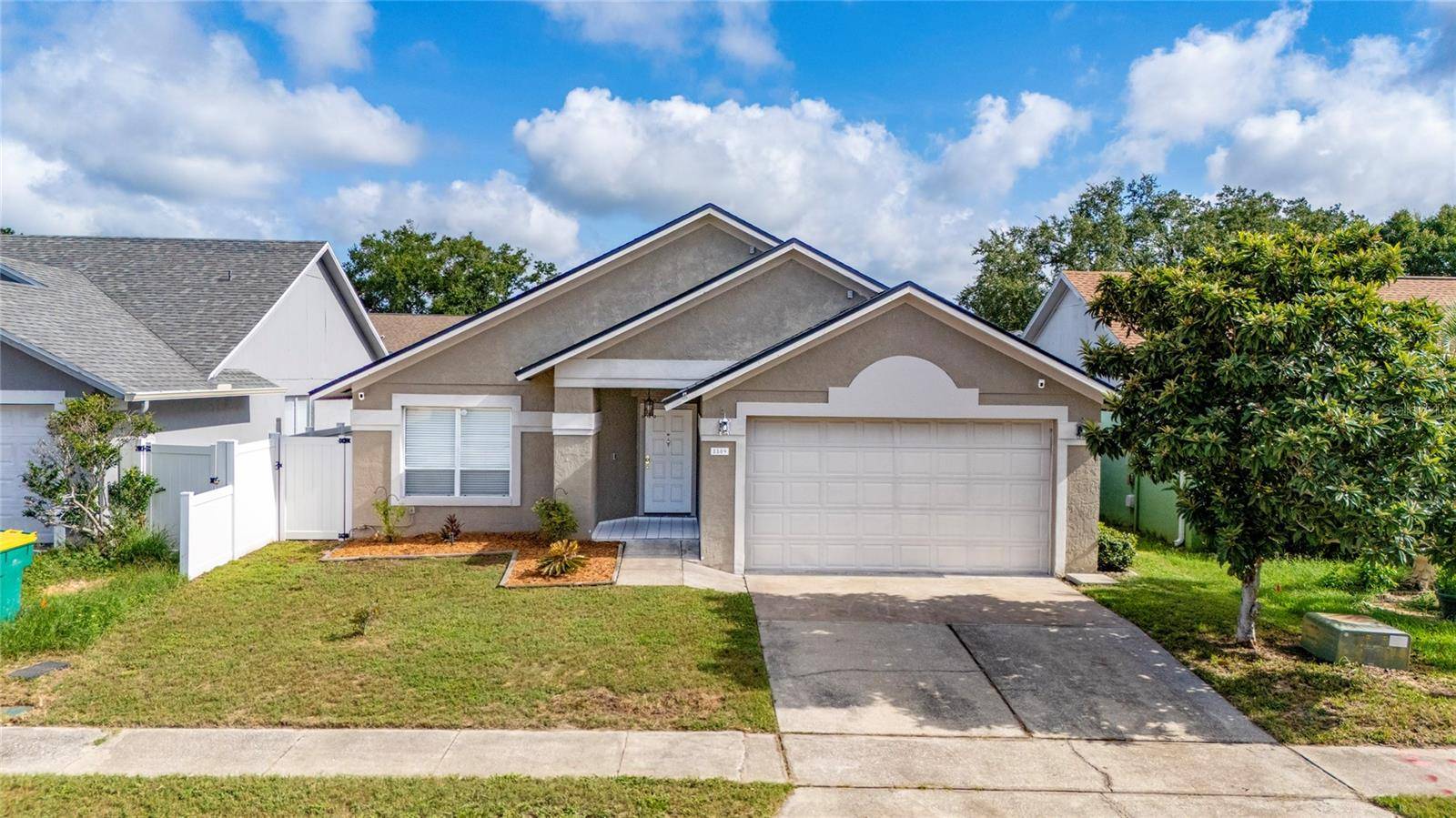 8809 PARLIAMENT CT, Kissimmee, FL 34747
