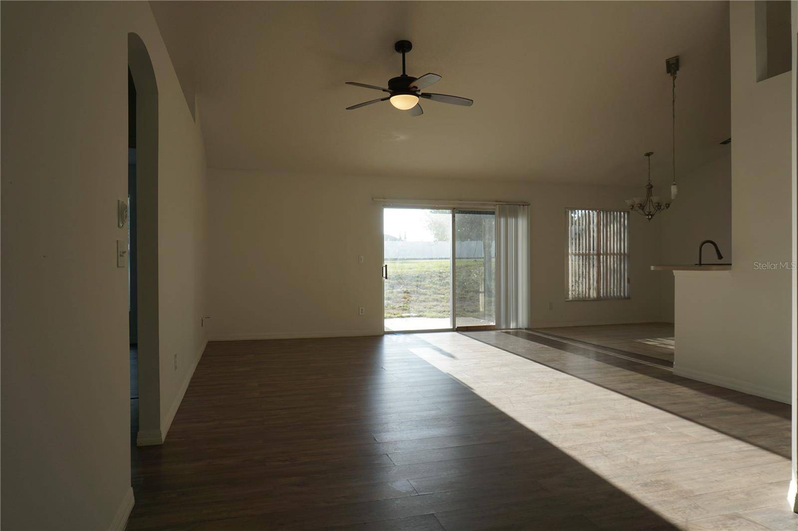 10500 LAKE HASSON CIR, Clermont, FL 34711