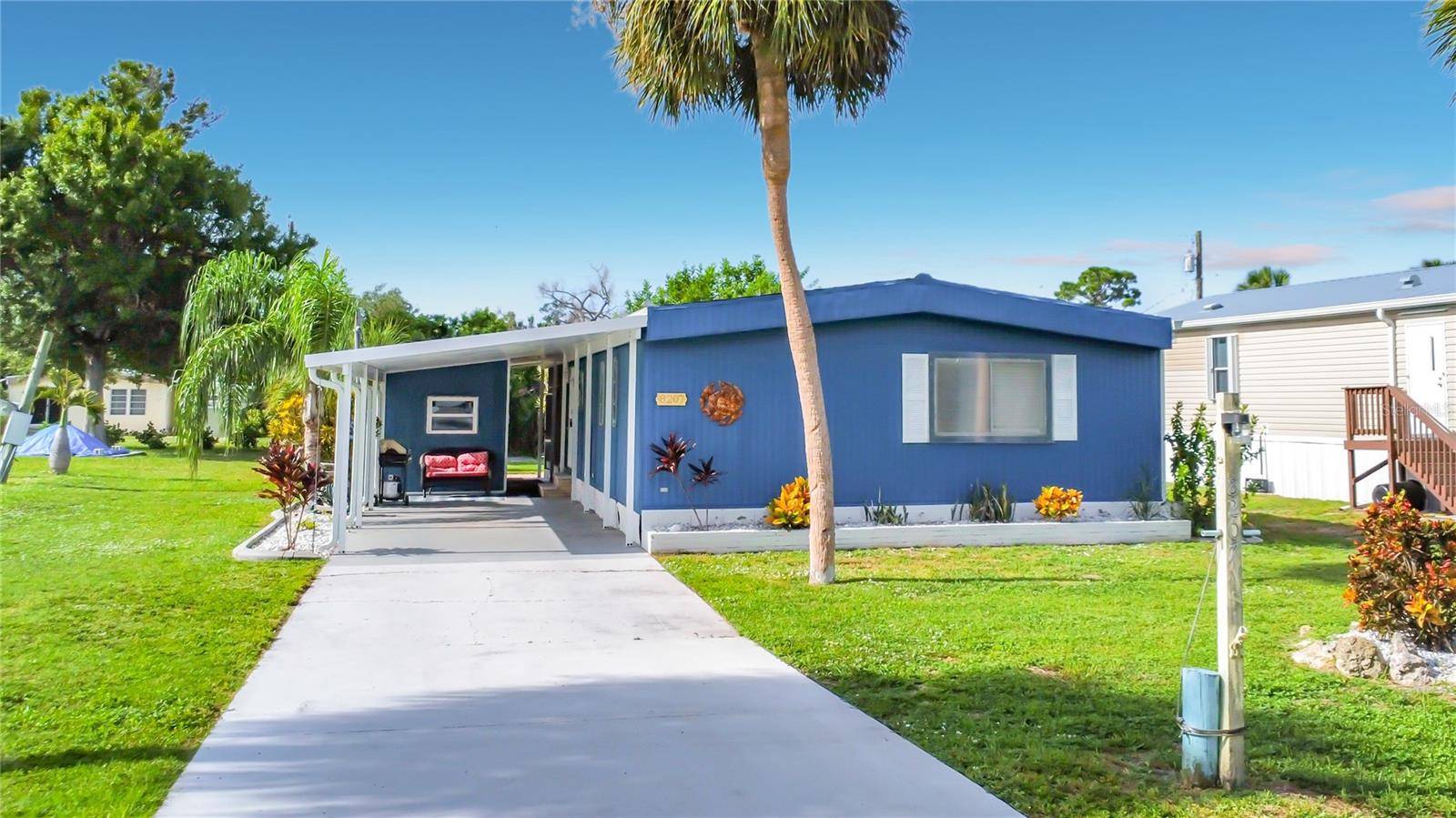 8207 ARCHIE ST, Englewood, FL 34224