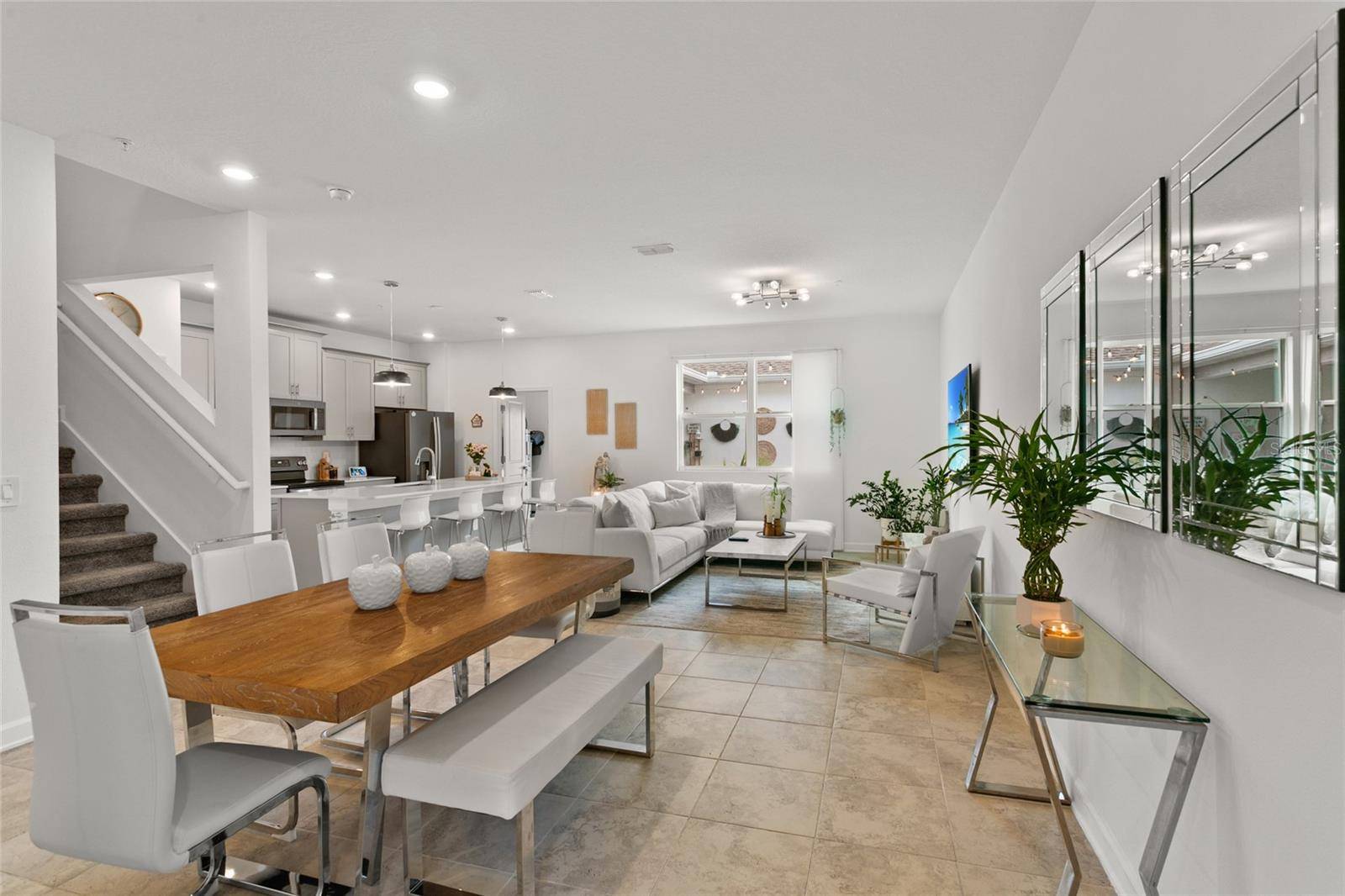 11473 LISTENING DR, Orlando, FL 32832